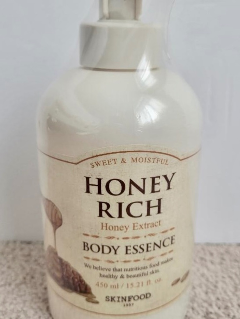 SKINFOOD HONEY RICH BODY ESSENCE 450ML 15 OZ. BODY LOTION